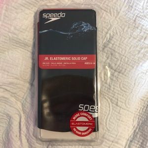 Speedo JR. Elastomeric solid cap